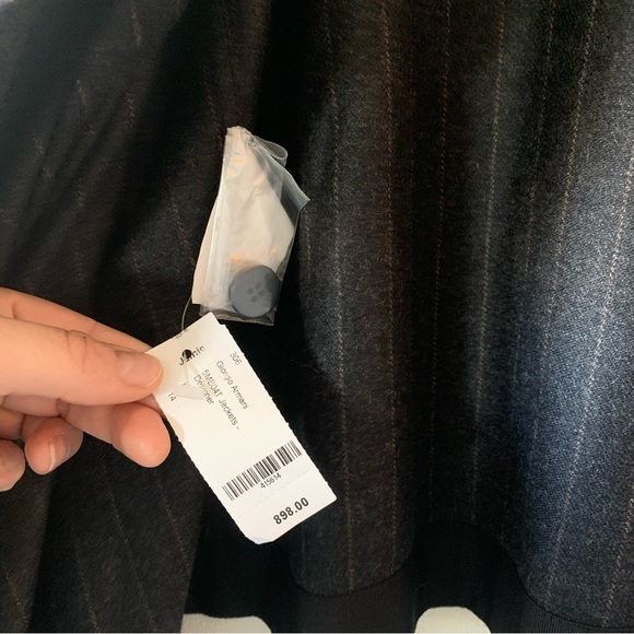 NEW Armani Collezioni Cape Blazer (QQ) - Picture 8 of 11